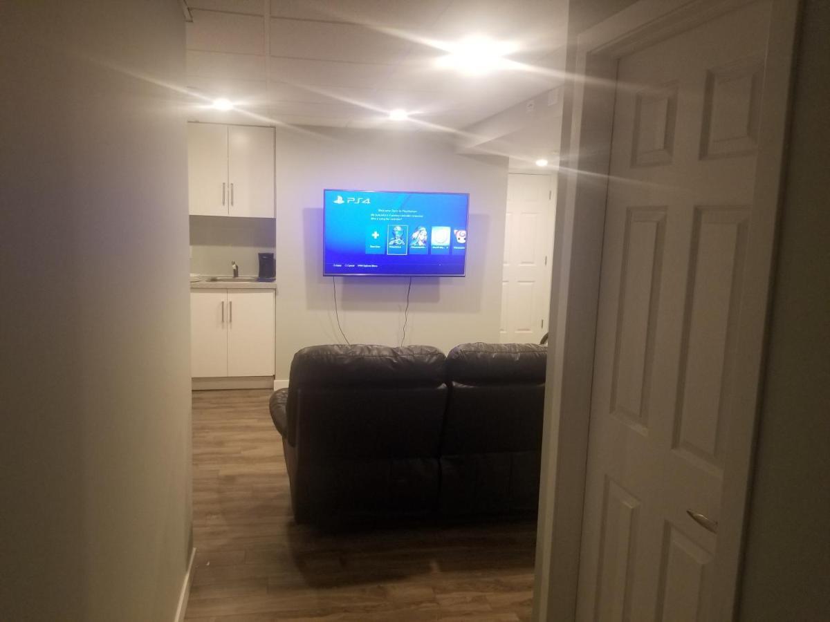 Winnipeg Peace Home מראה חיצוני תמונה