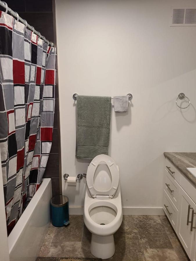 Winnipeg Peace Home מראה חיצוני תמונה