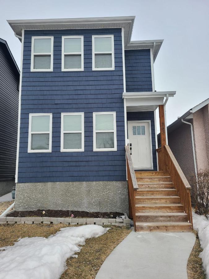Winnipeg Peace Home מראה חיצוני תמונה