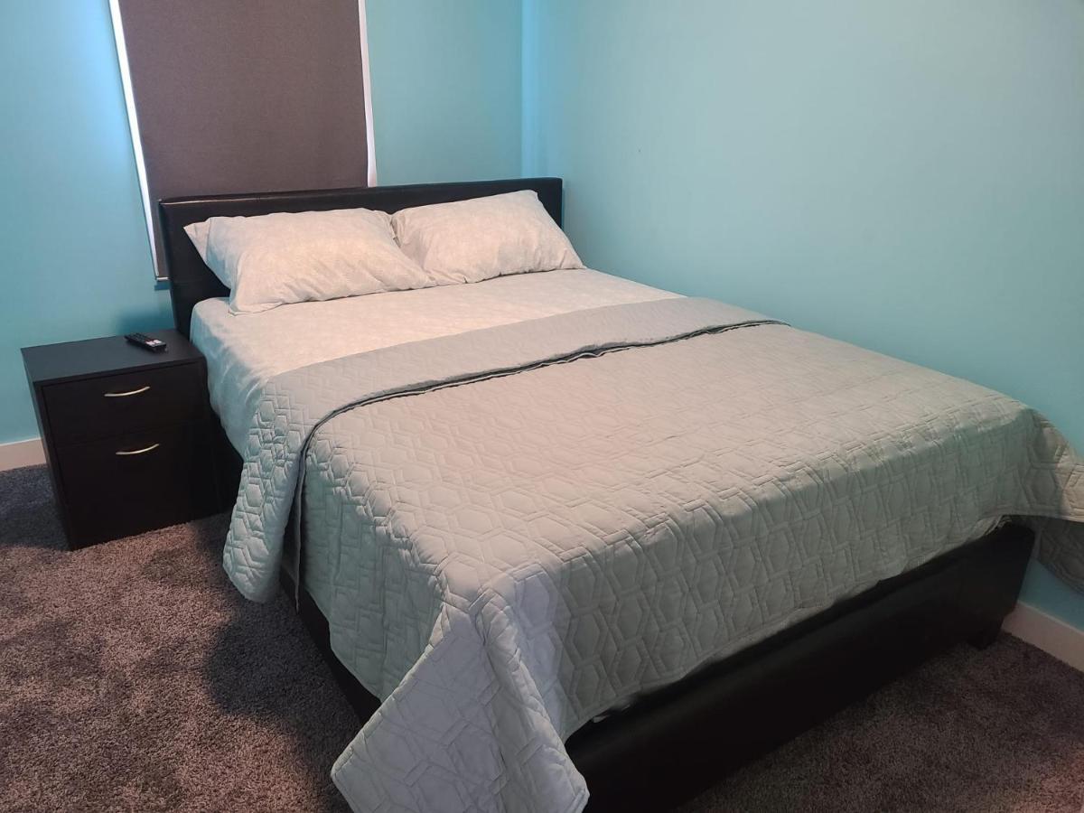 Winnipeg Peace Home מראה חיצוני תמונה