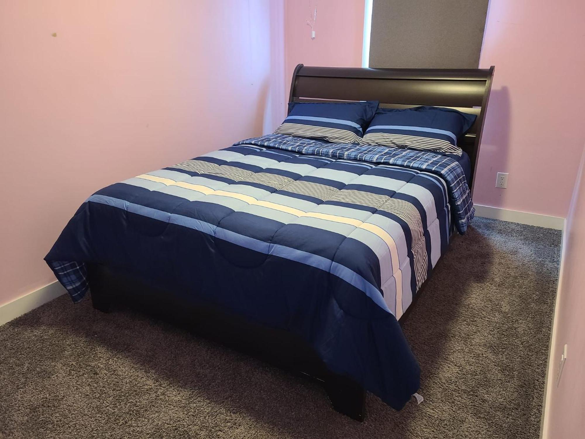 Winnipeg Peace Home מראה חיצוני תמונה