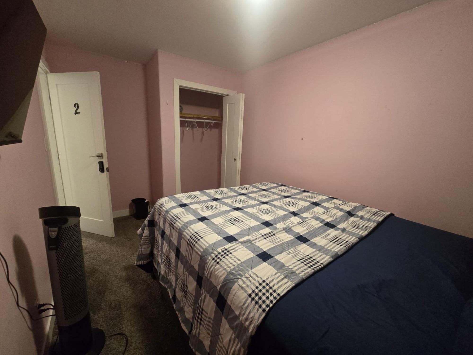 Winnipeg Peace Home מראה חיצוני תמונה